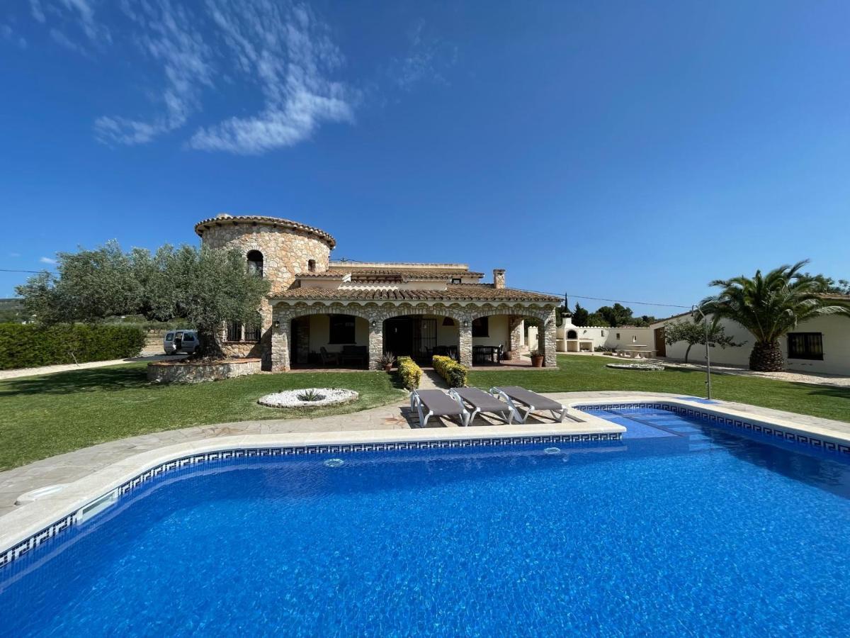 La Torre Villa Л'Ампола Екстериор снимка