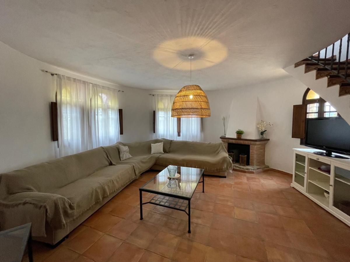La Torre Villa Л'Ампола Екстериор снимка
